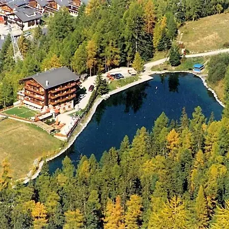 Zum Hotell 3*